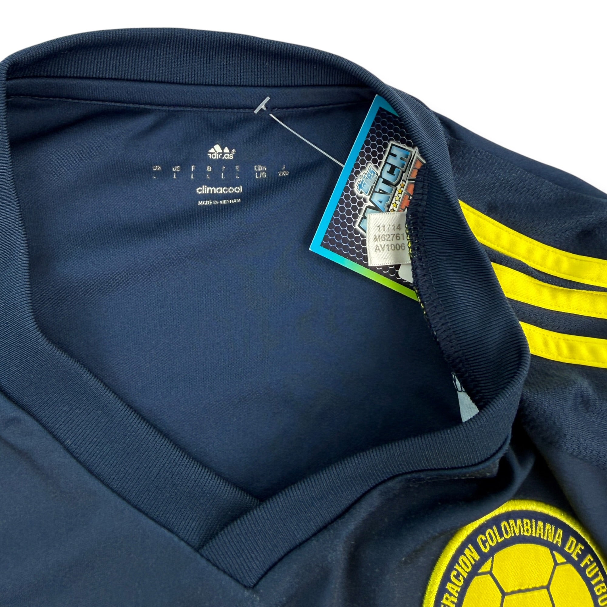 Colombia 2015 Away Shirt (L)