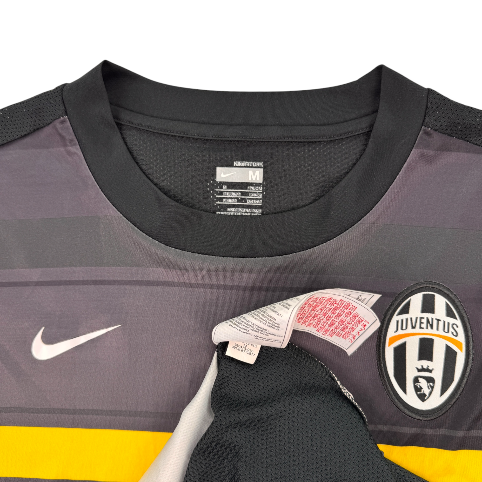 Juventus 2009 Training Shirt (M)