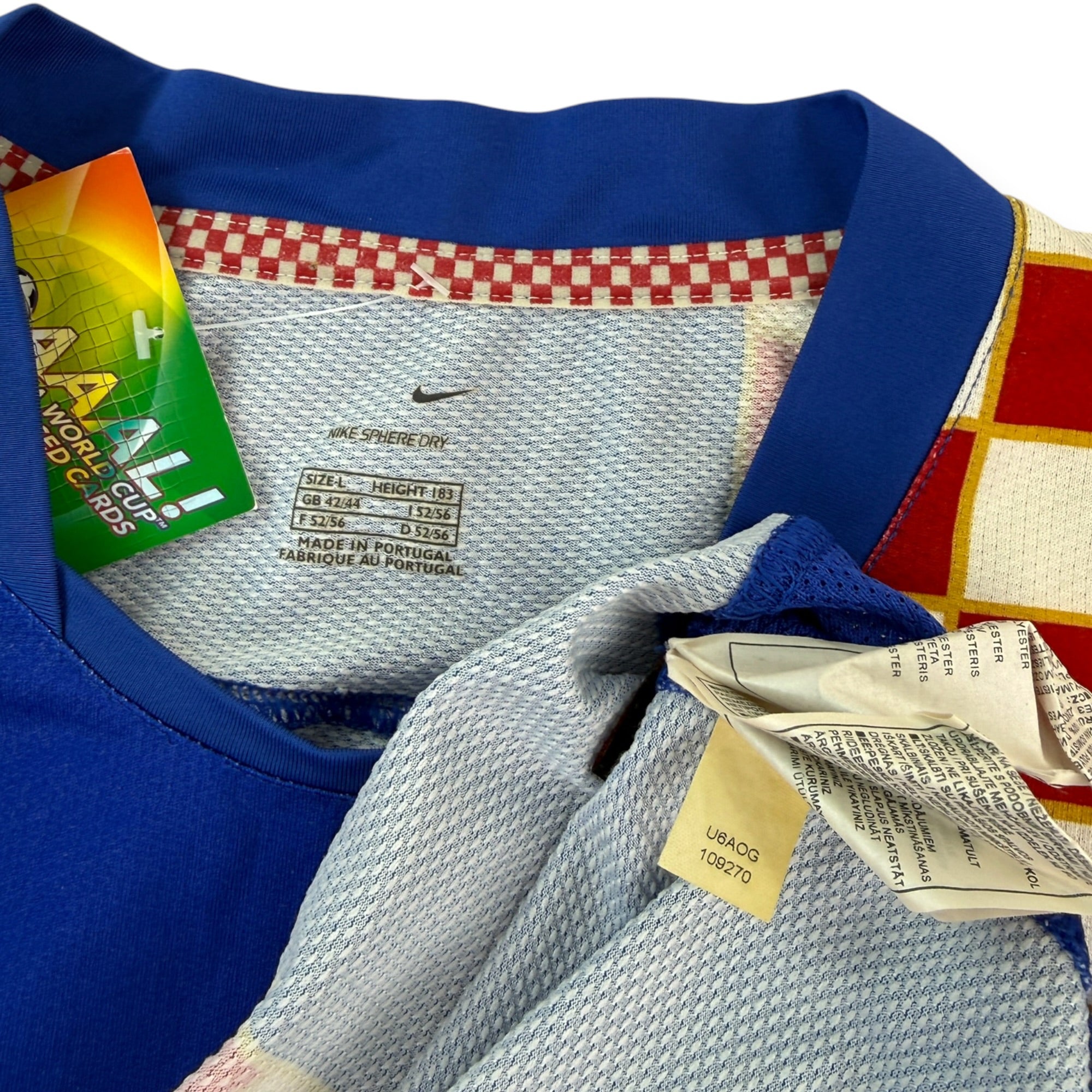 Croatia 2006 Away Shirt (L)