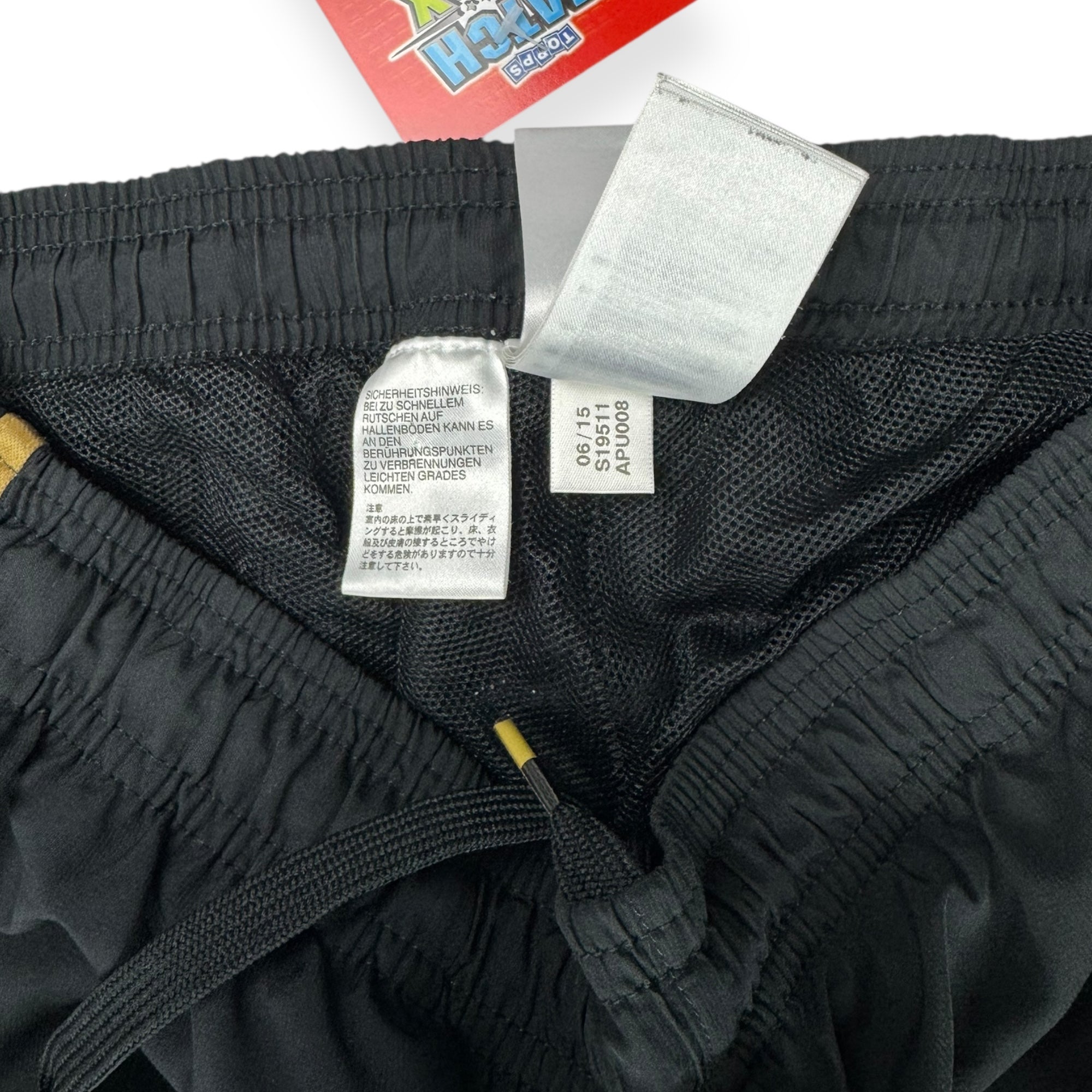 Juventus 2015 UCL Tracksuit Bottoms (L)