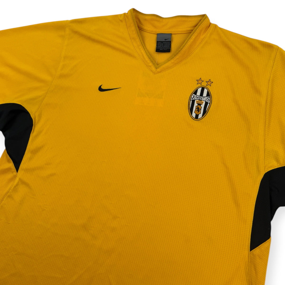 Juventus 2003 Training Shirt (L)