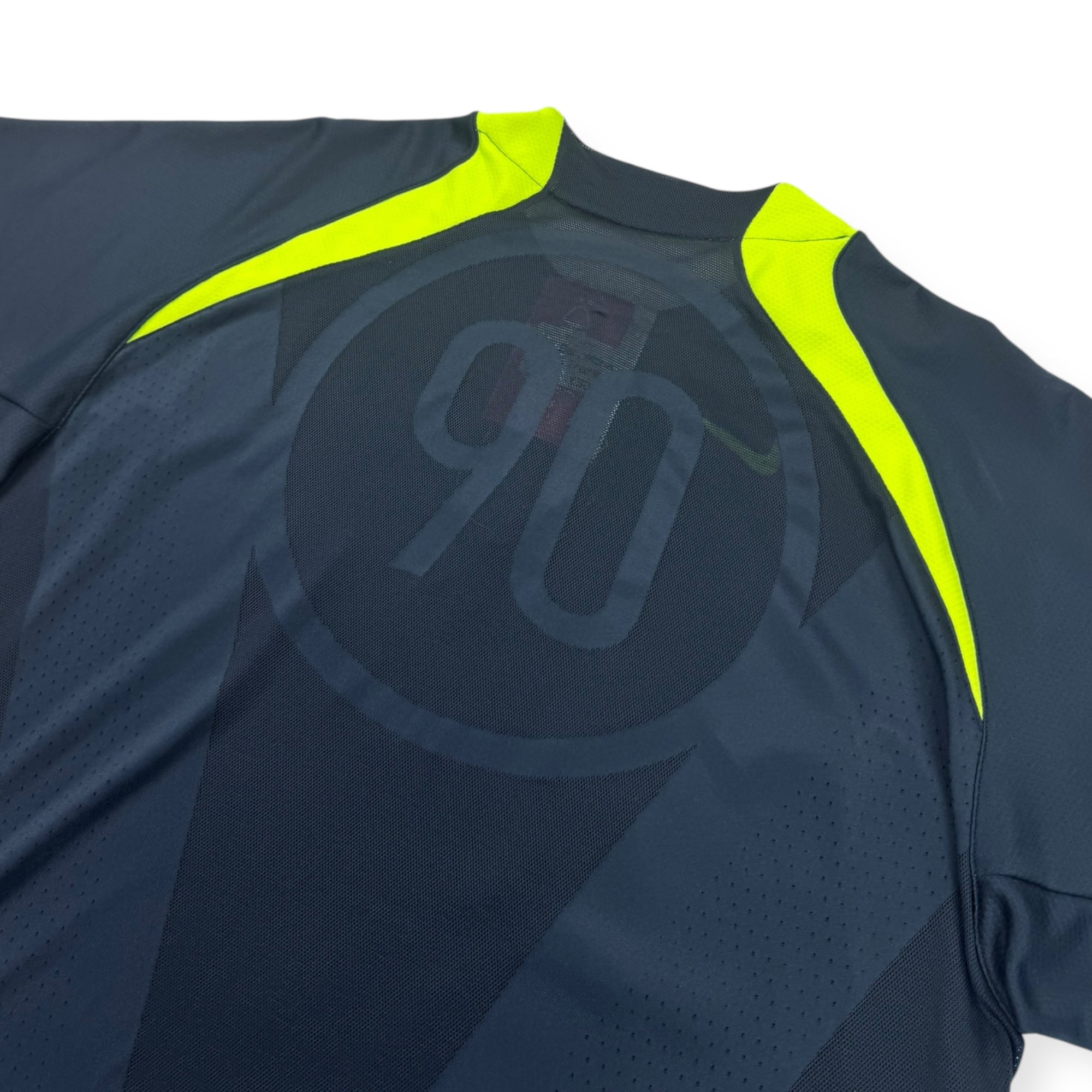 FC Barcelona 2005 Training Shirt (L)