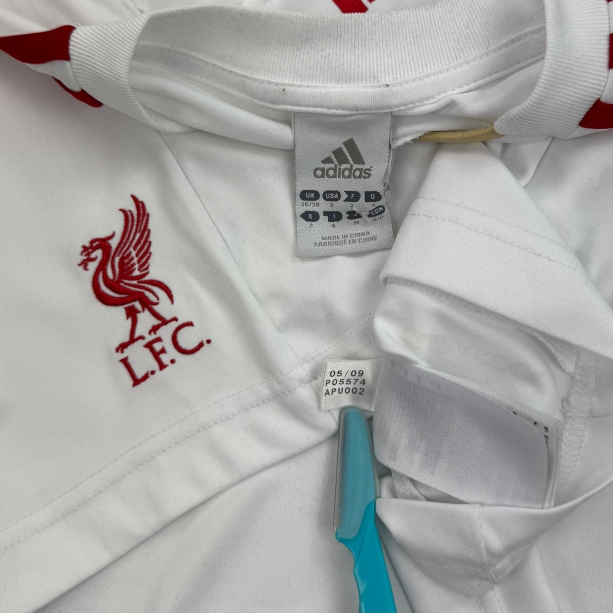 Liverpool 2009 UCL Training Shirt (S)