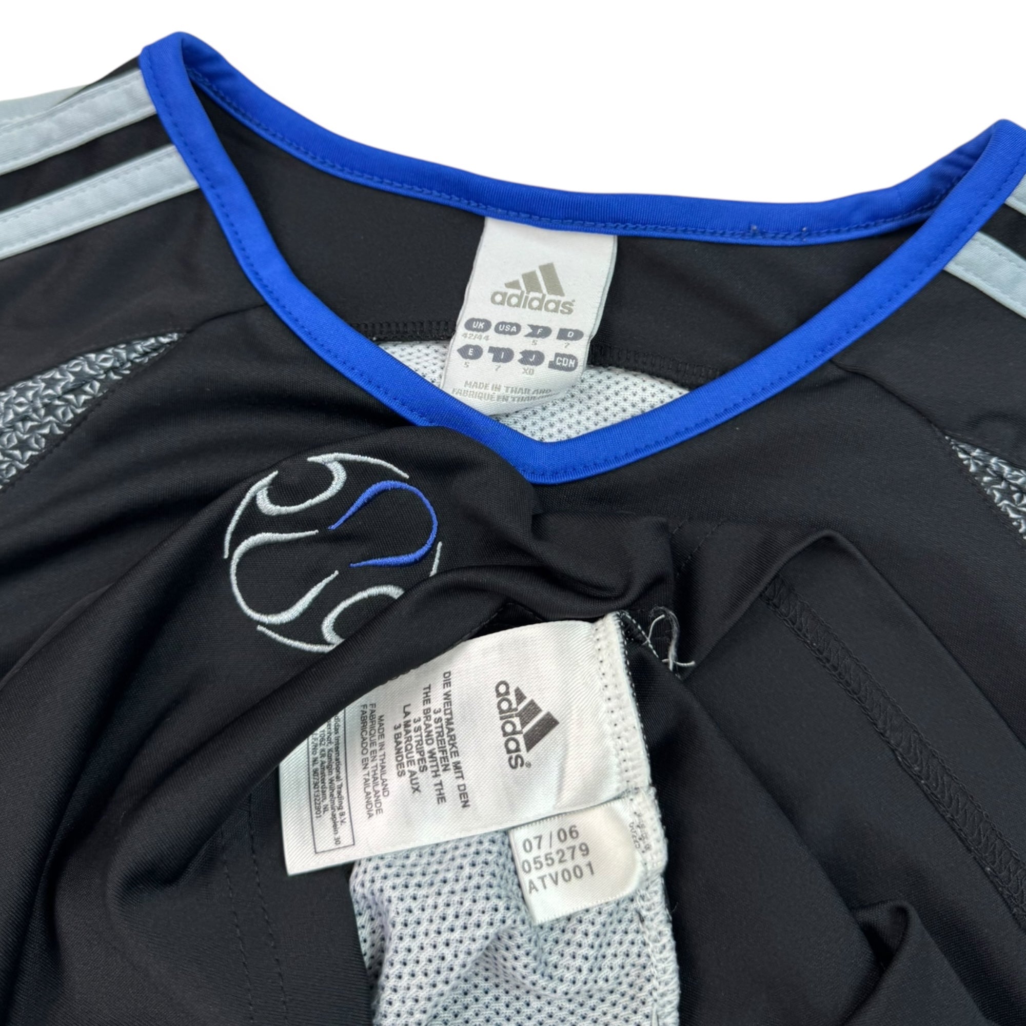 Chelsea 2006 UCL Training Shirt (L)