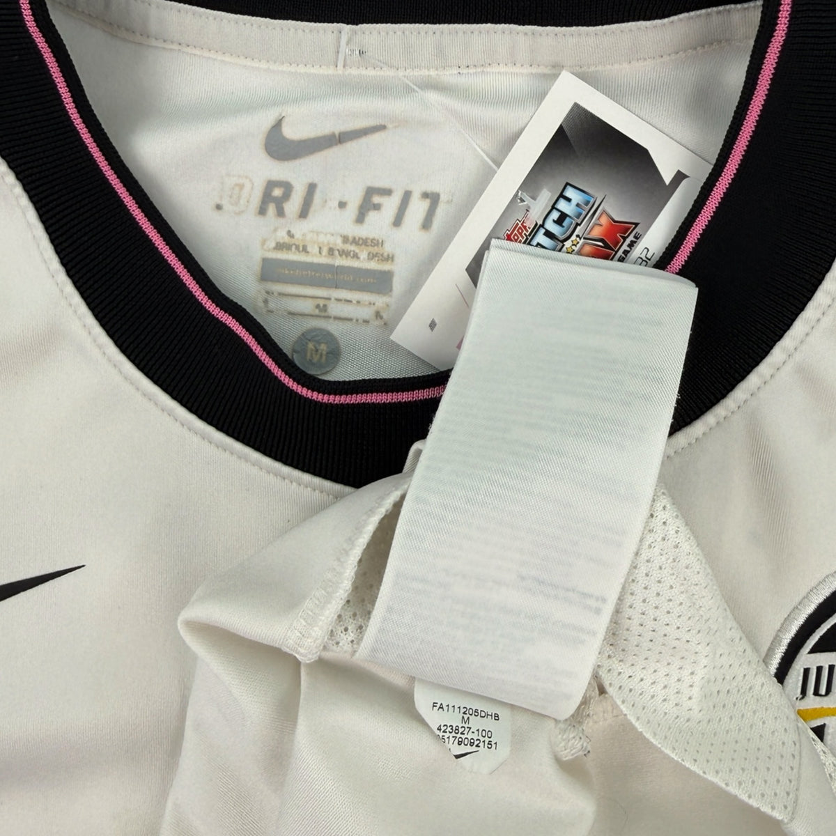 Juventus 2011 Training Shirt (M)