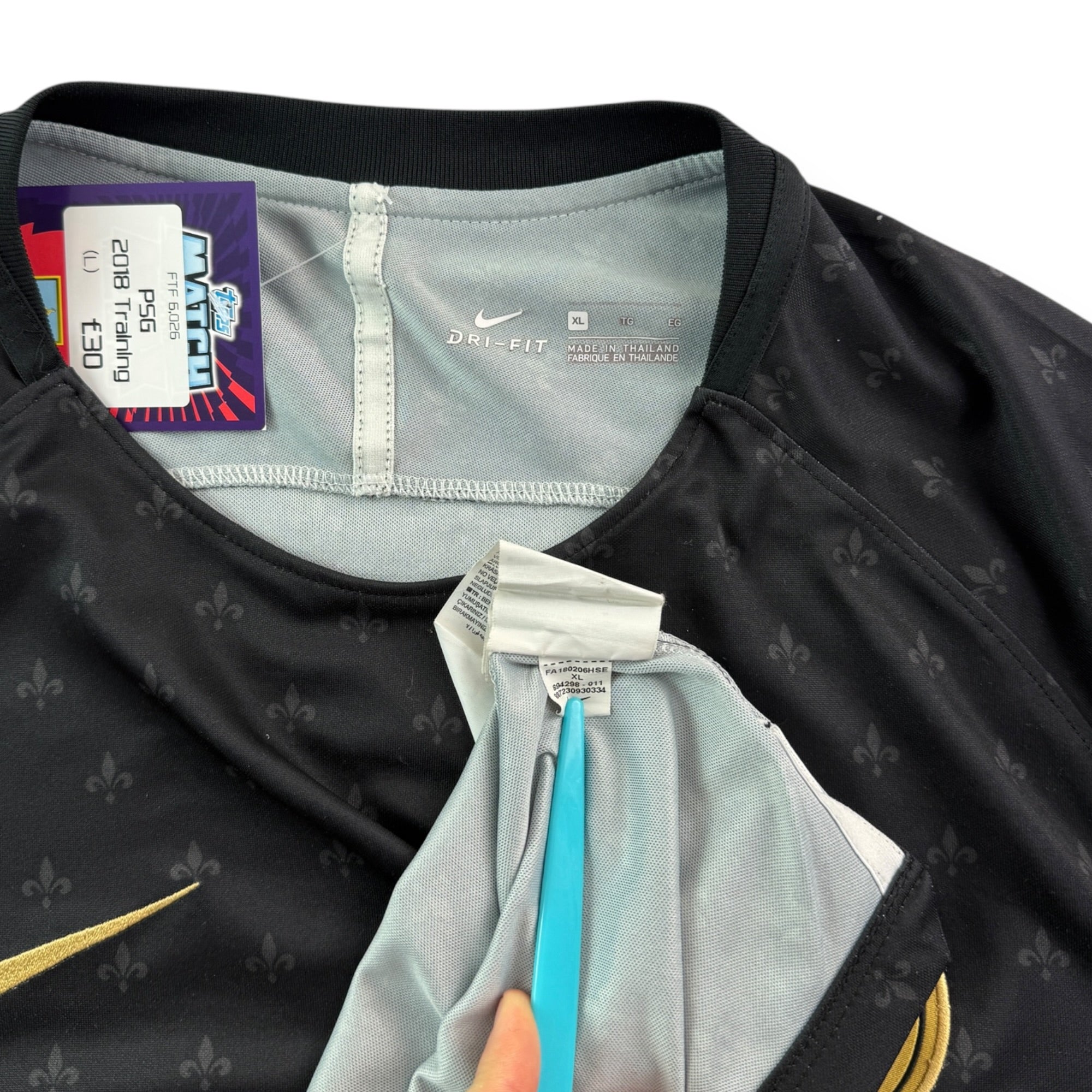 PSG 2018 Training Shirt (L)