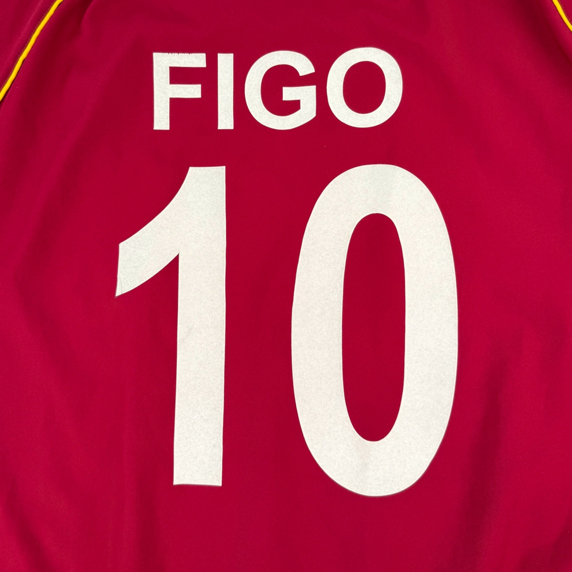 Portugal 2002 Home Shirt, Figo 10 (M)