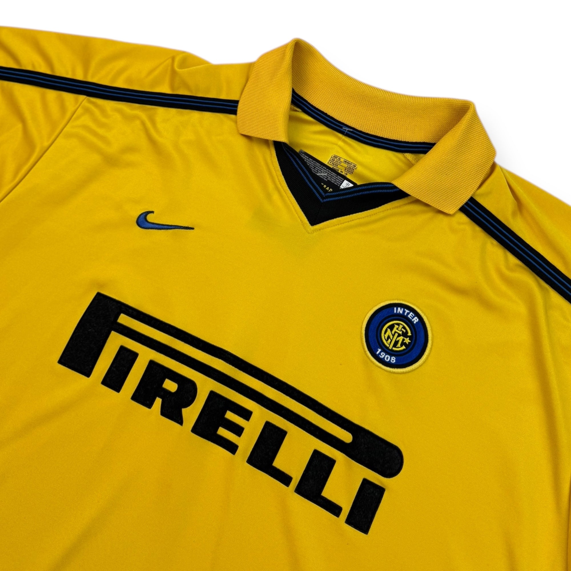 Inter Milan 1999 Third Shirt (XL)