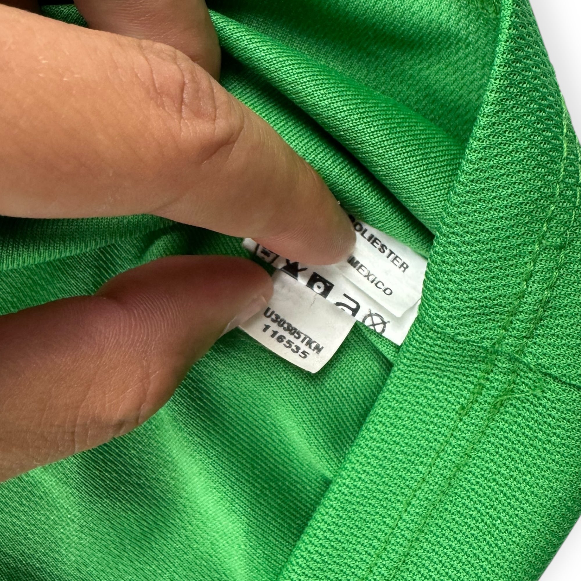 Mexico 2002 Training Shirt (M)