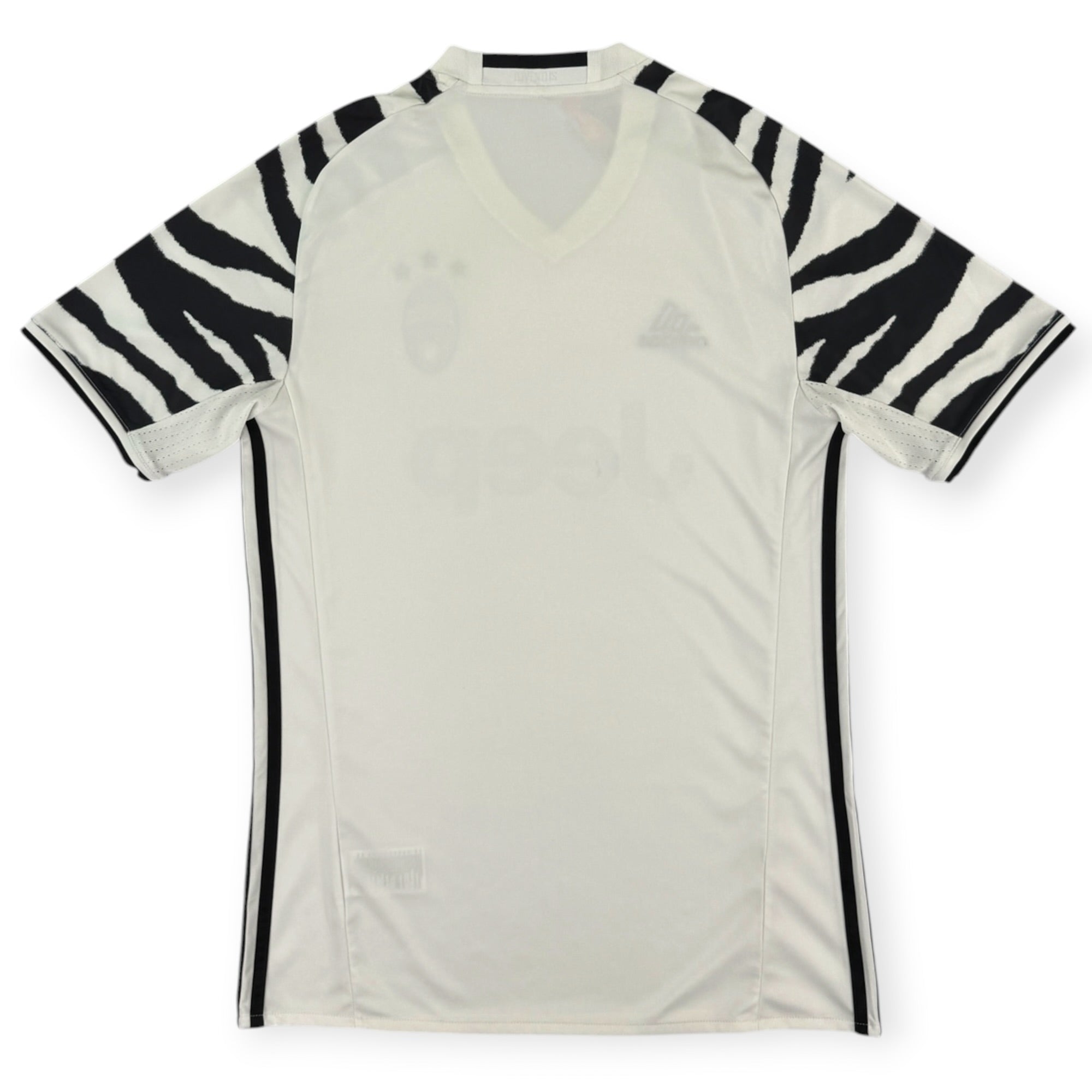 Juventus 2016 Third Shirt (S)