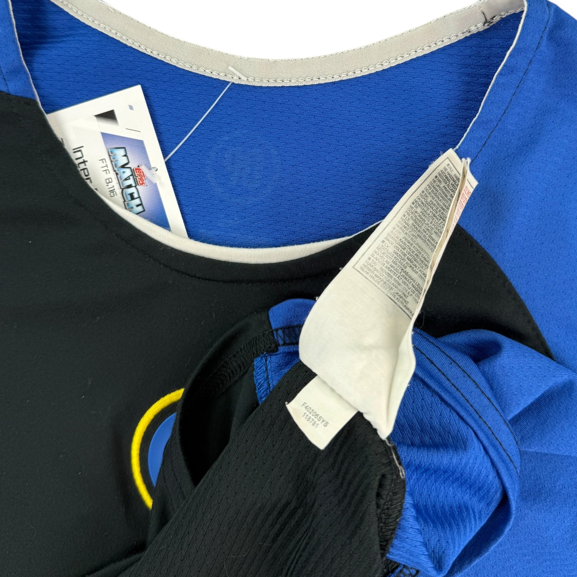 Inter Milan 2004 Training Shirt (XL)