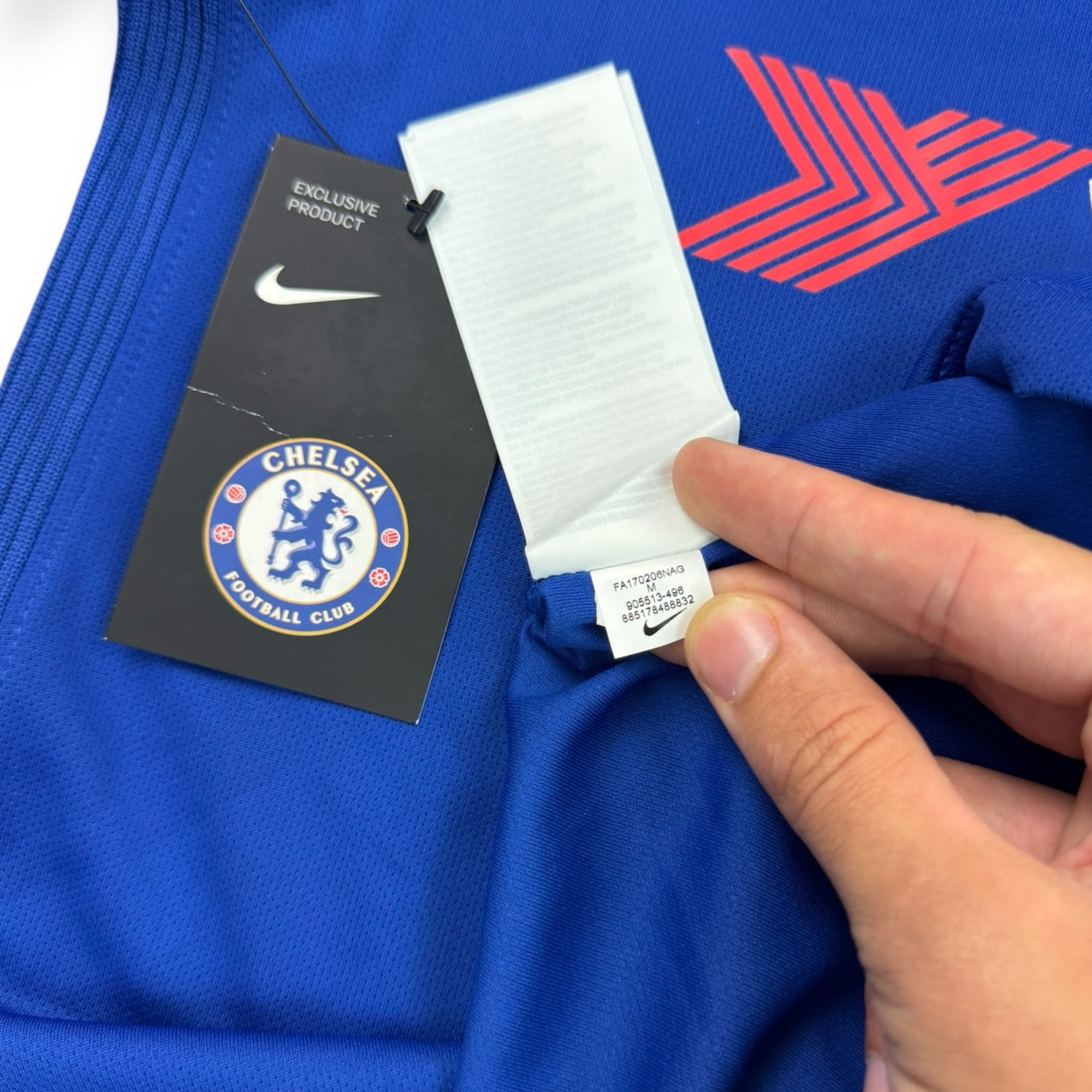 Chelsea 2017 Home Shirt BNWT (M)