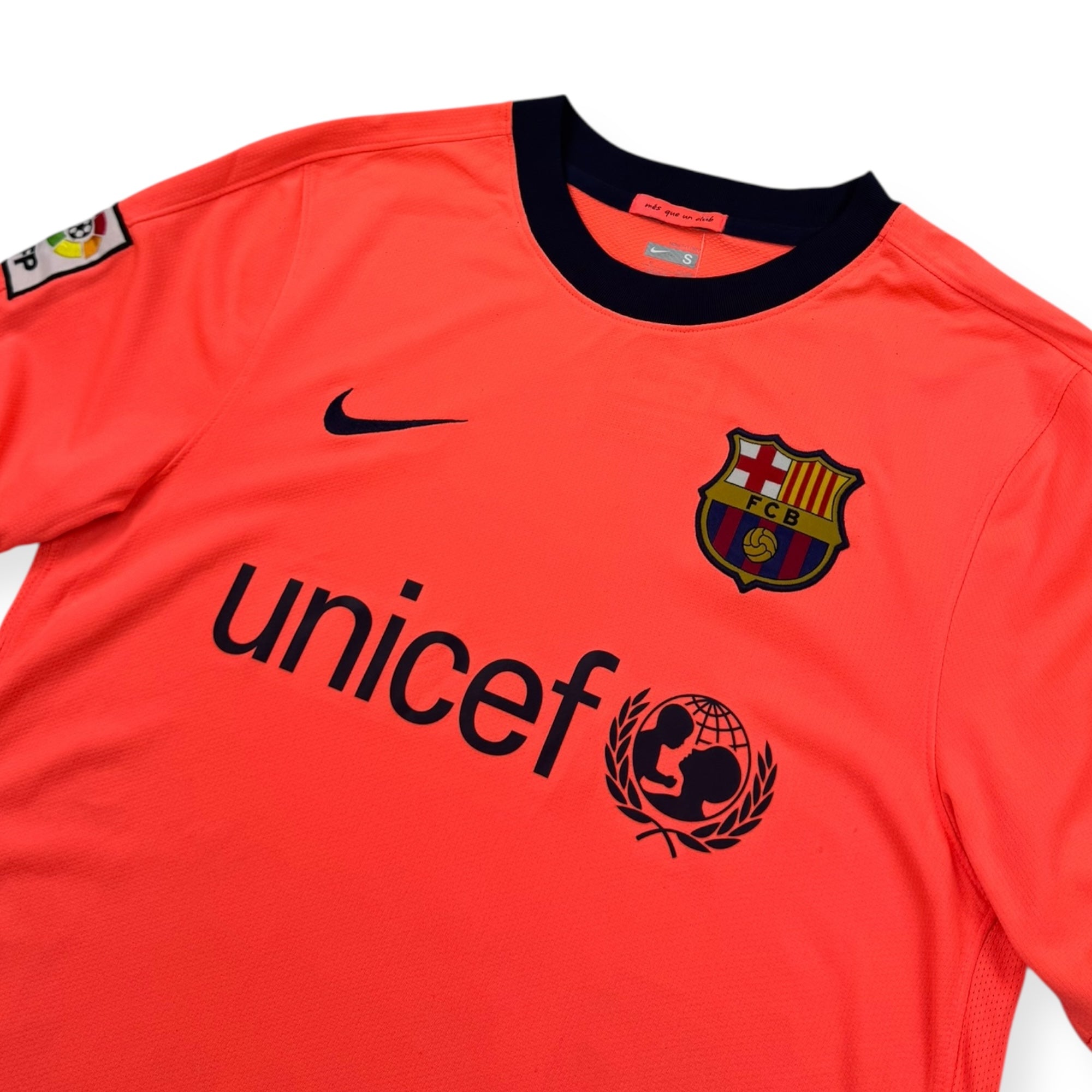 FC Barcelona 2009 Away Shirt (S)