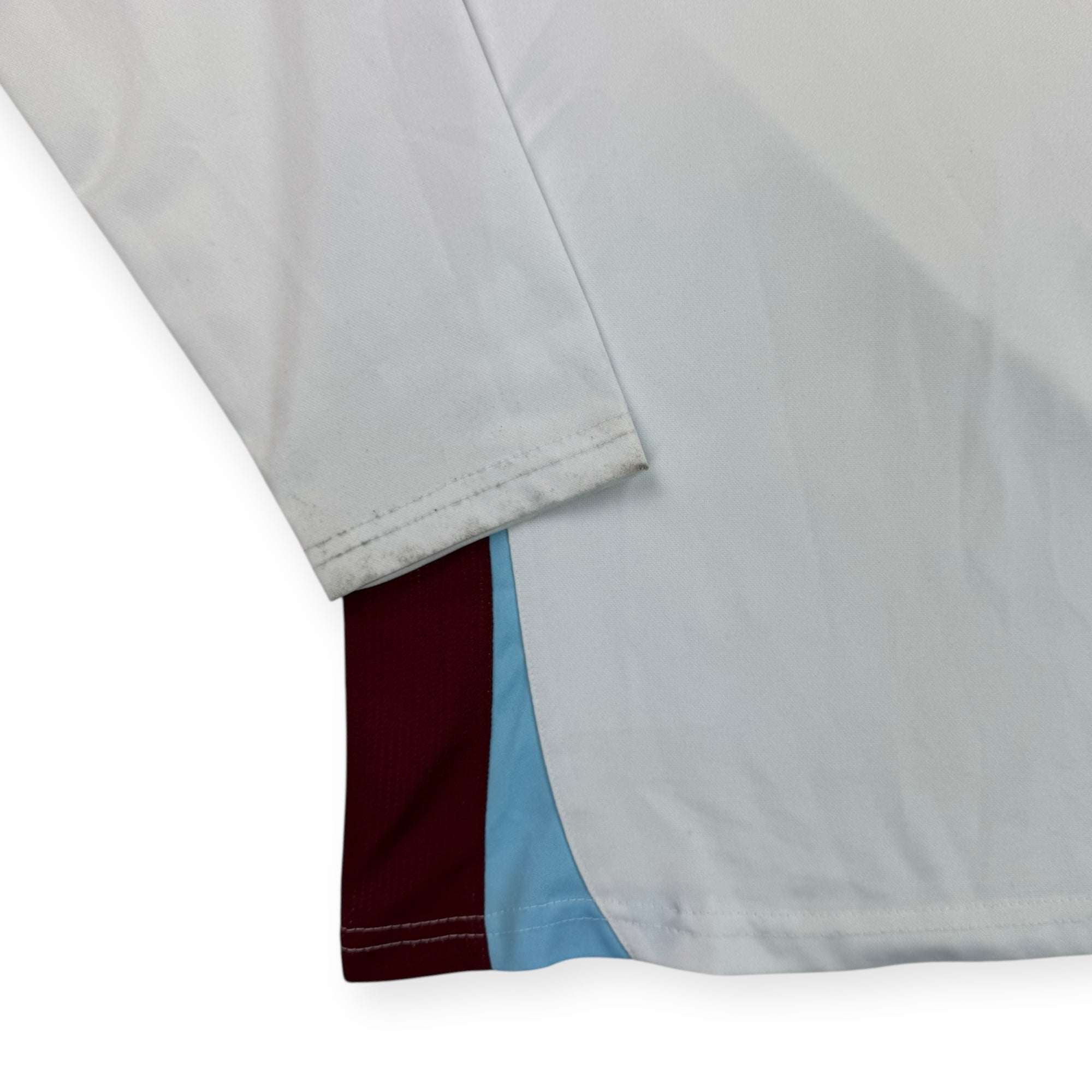 Burnley 2010 Away Shirt L/S (XL)