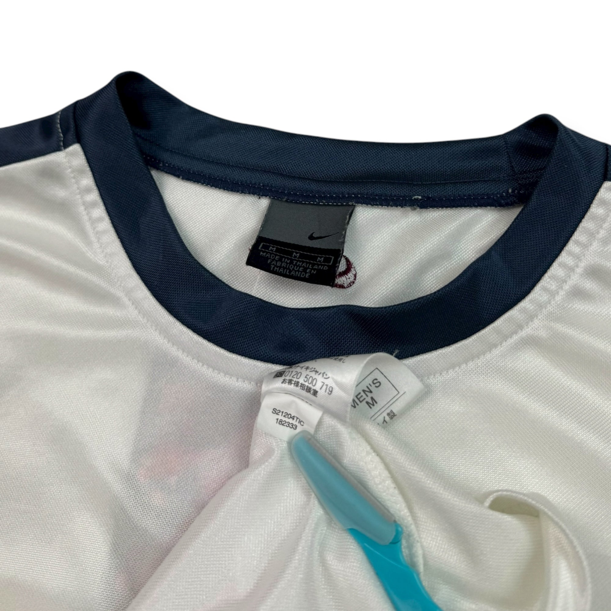 Portugal 2002 Training Shirt (M)