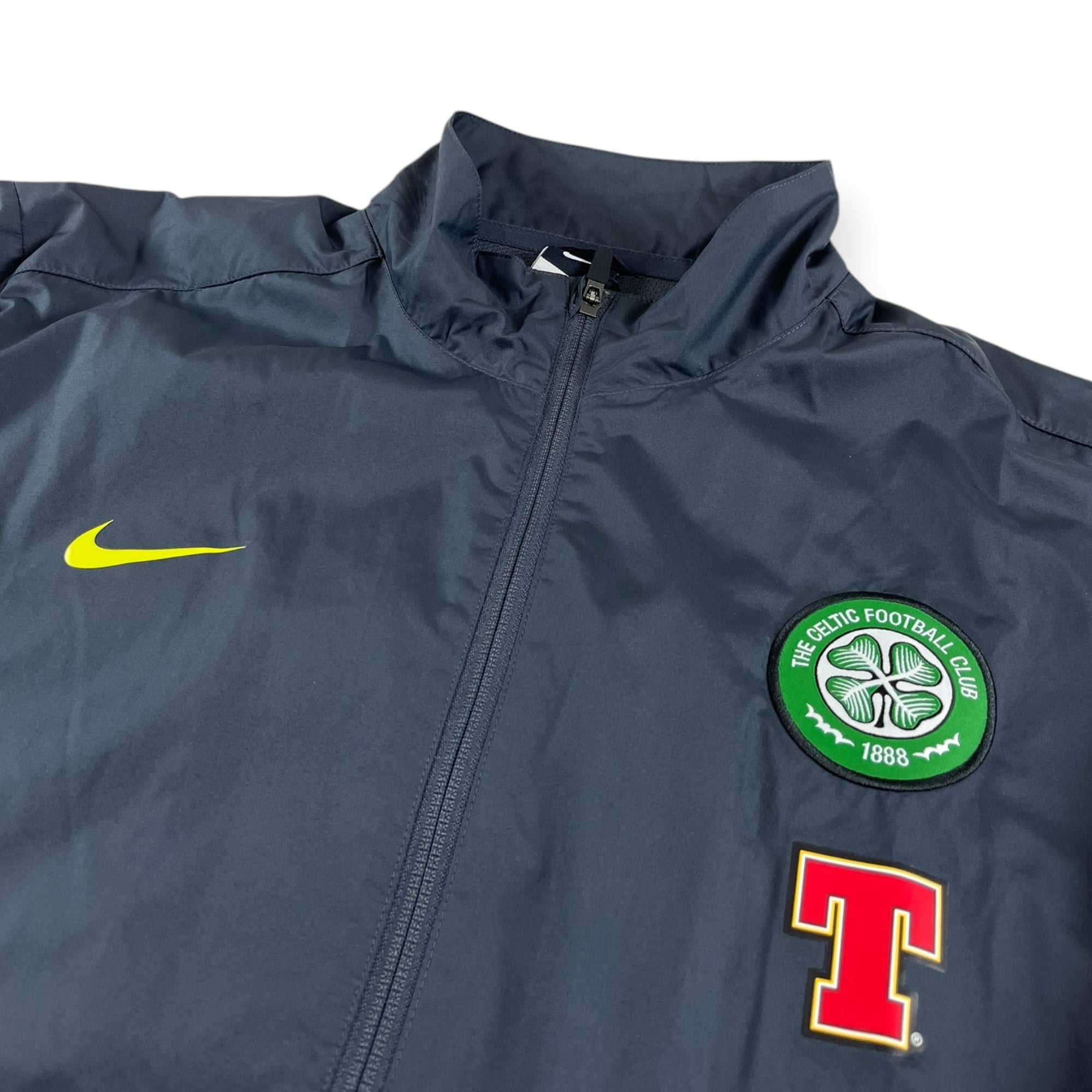 Celtic 2011 Tracksuit Jacket (XXL)