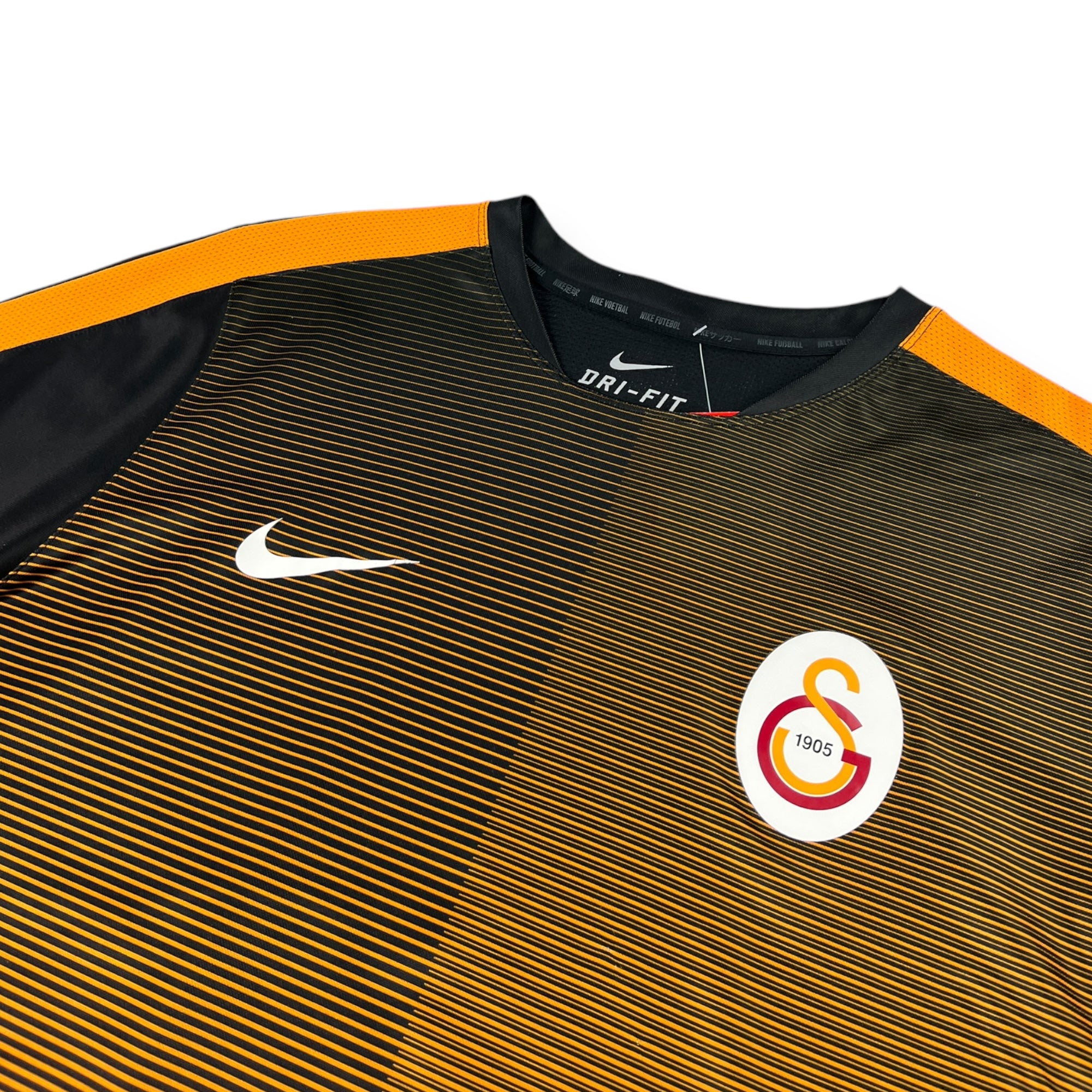 Galatasaray 2015 Training Shirt (L)