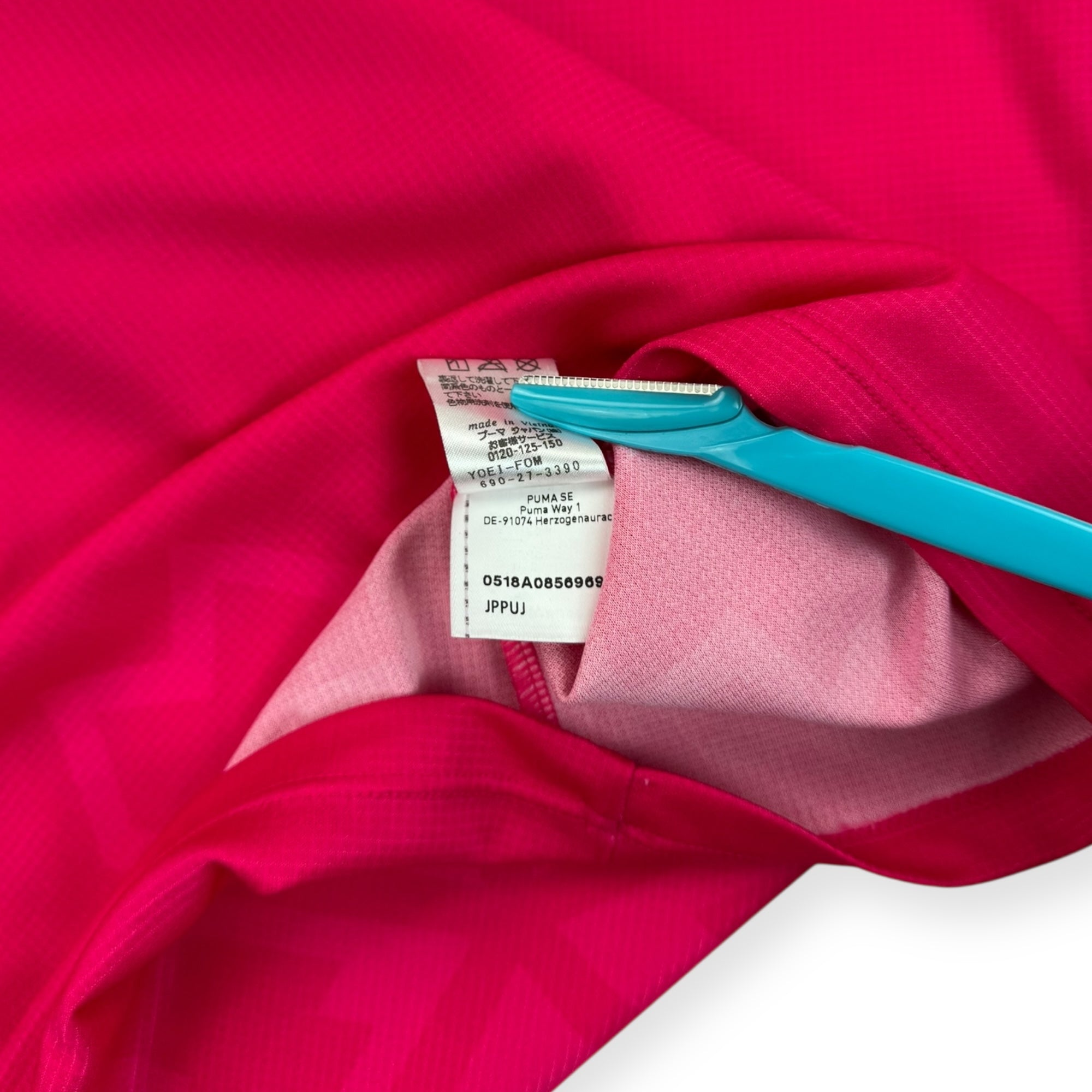 Cerezo Osaka 2018 Home Shirt (S)