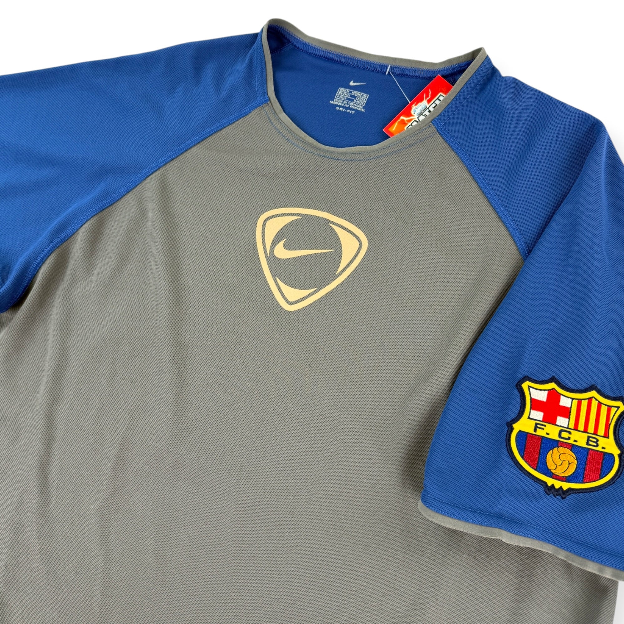 FC Barcelona 2001 Training Shirt (M)