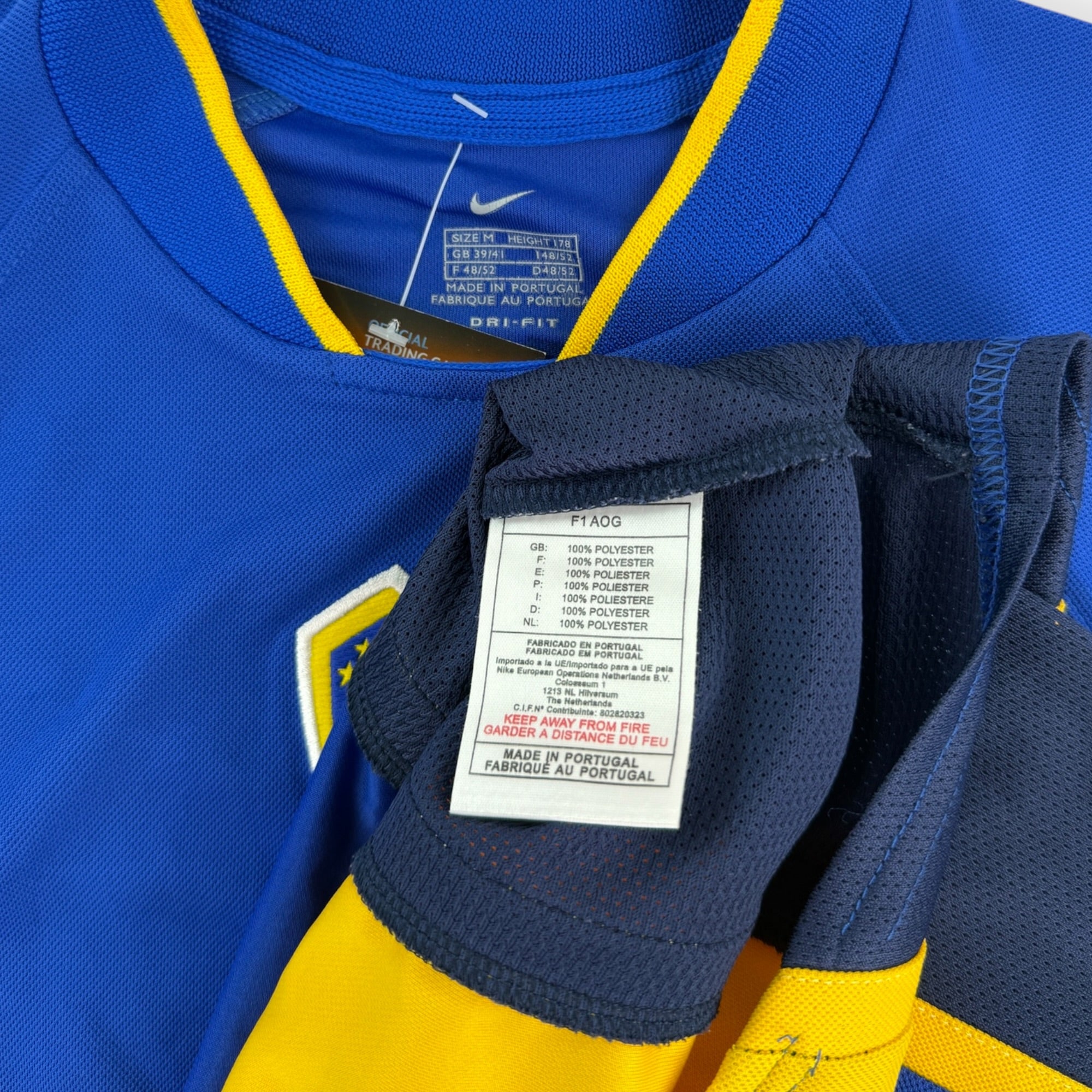Boca Juniors 2001 Home Shirt (M)
