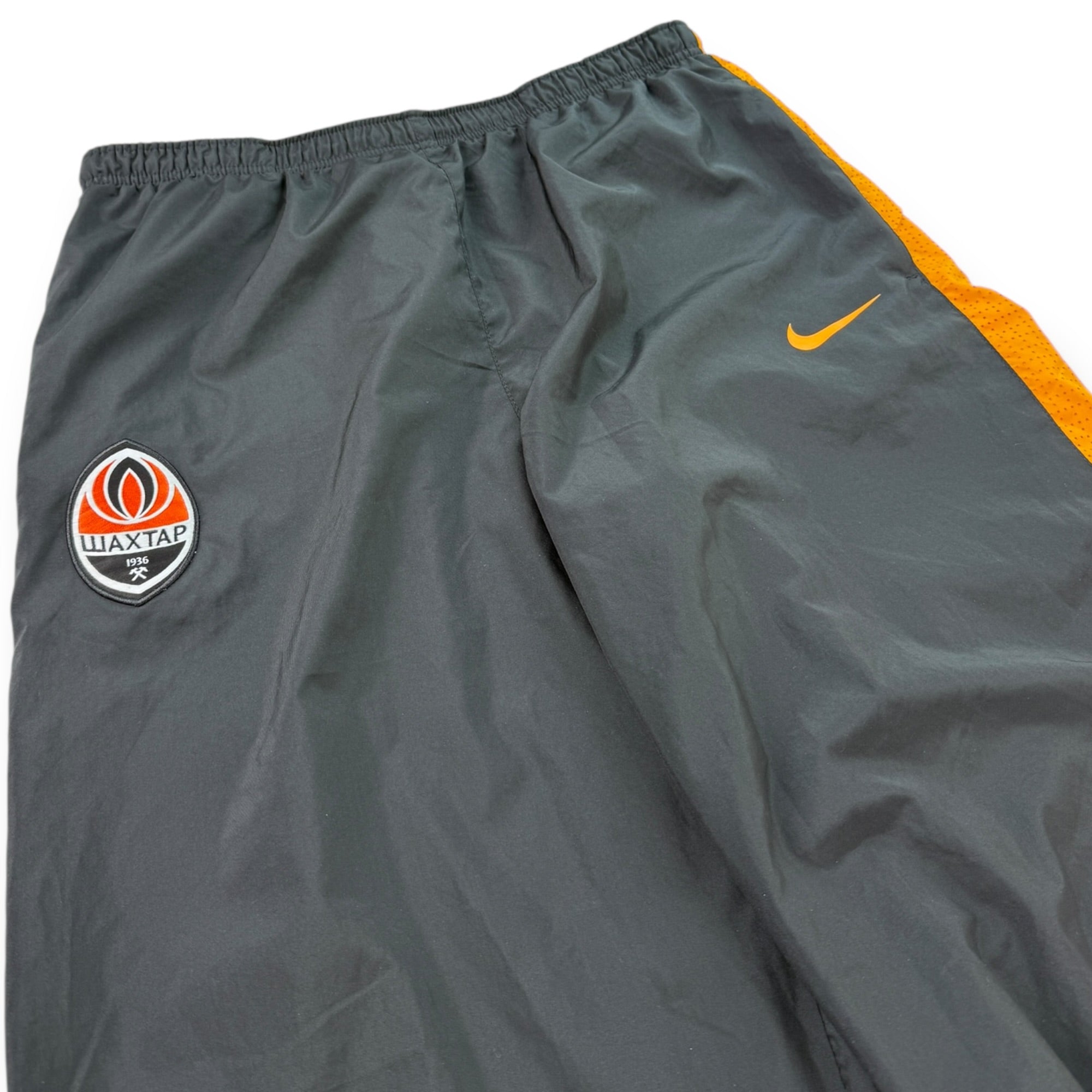 Shakhtar Donetsk 2009 Tracksuit (L)
