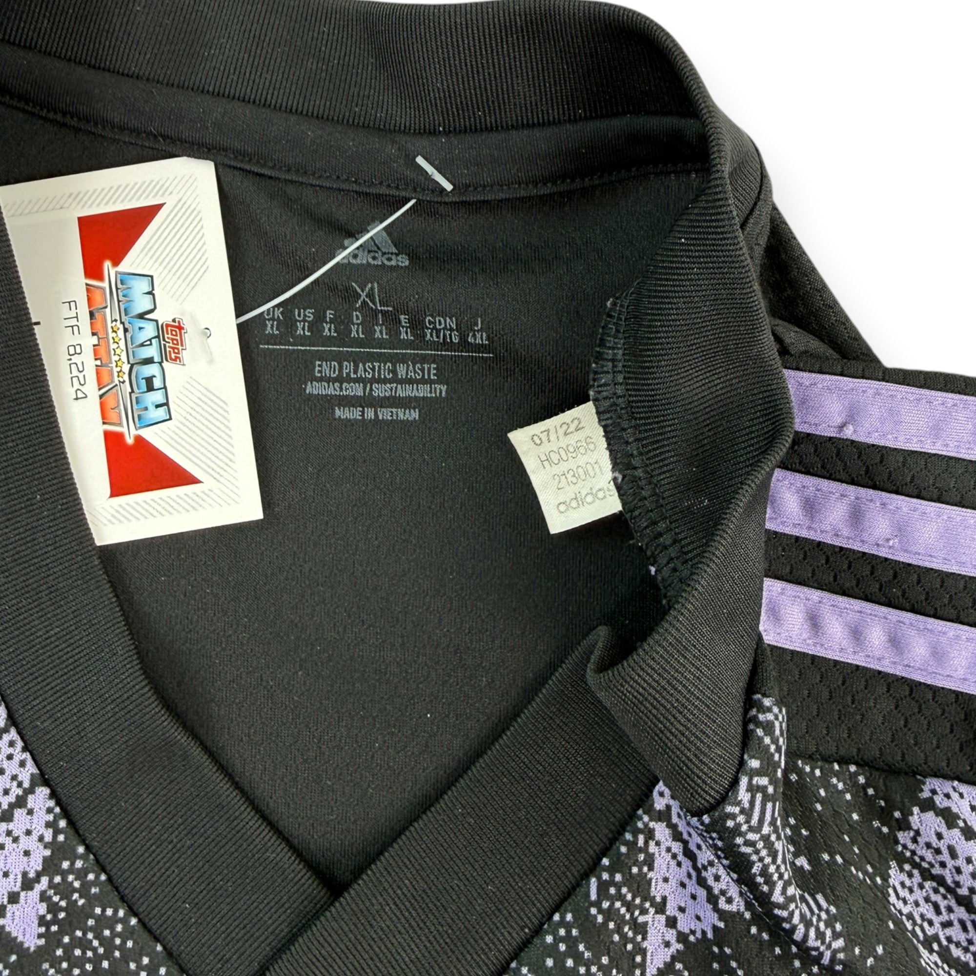 Olympique Lyon 2022 Third Shirt (XL)