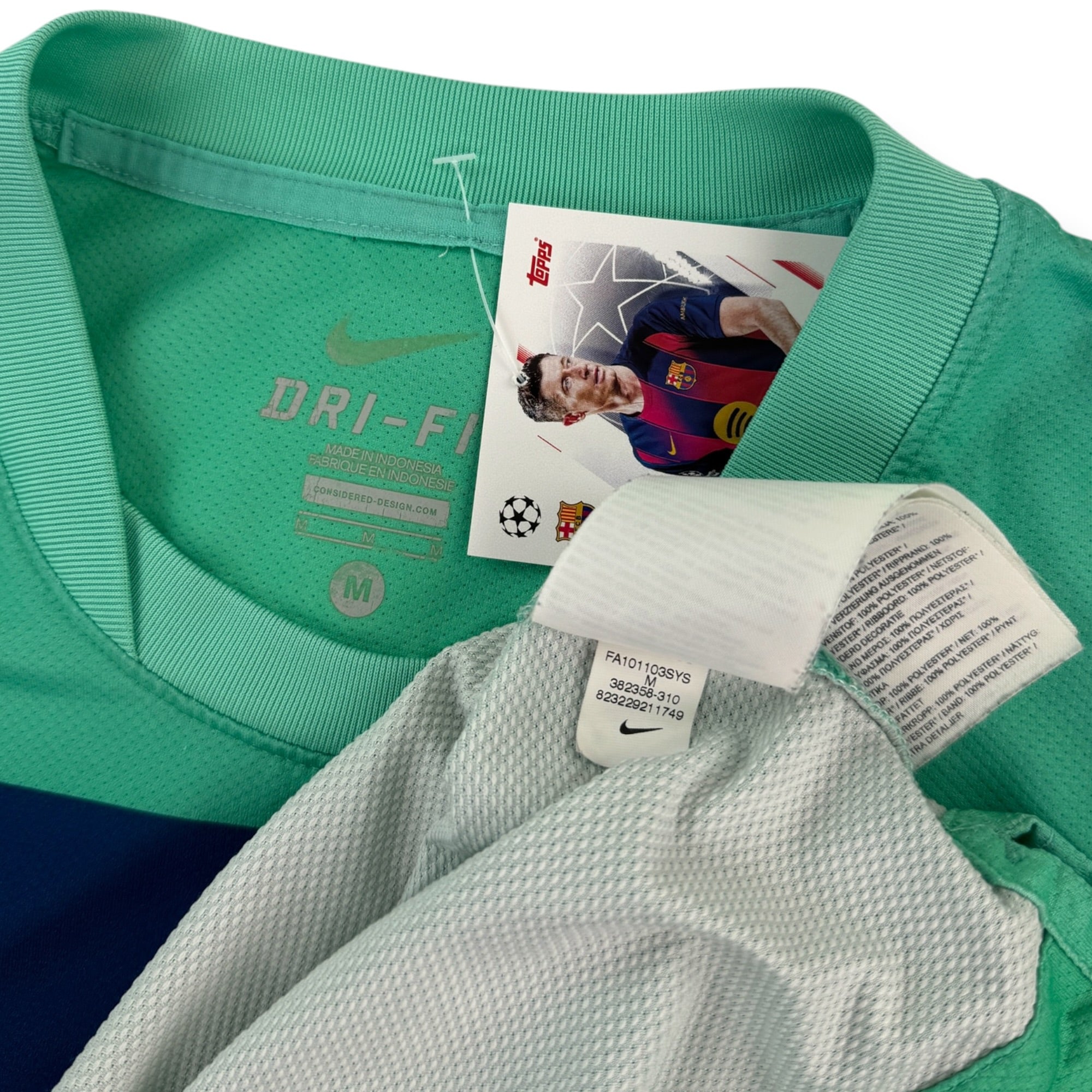 Barcelona 2010 Away Shirt (M)