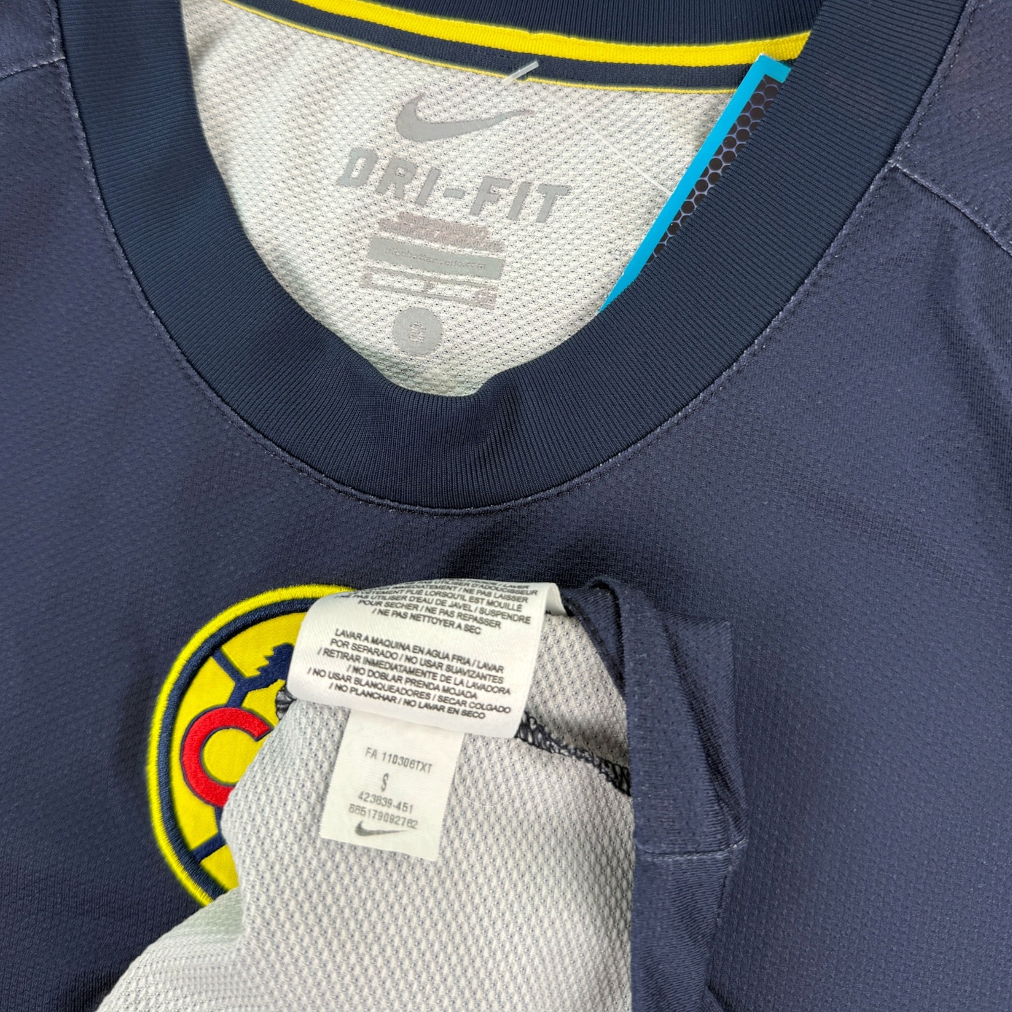 Club America 2011 Away Shirt (S)