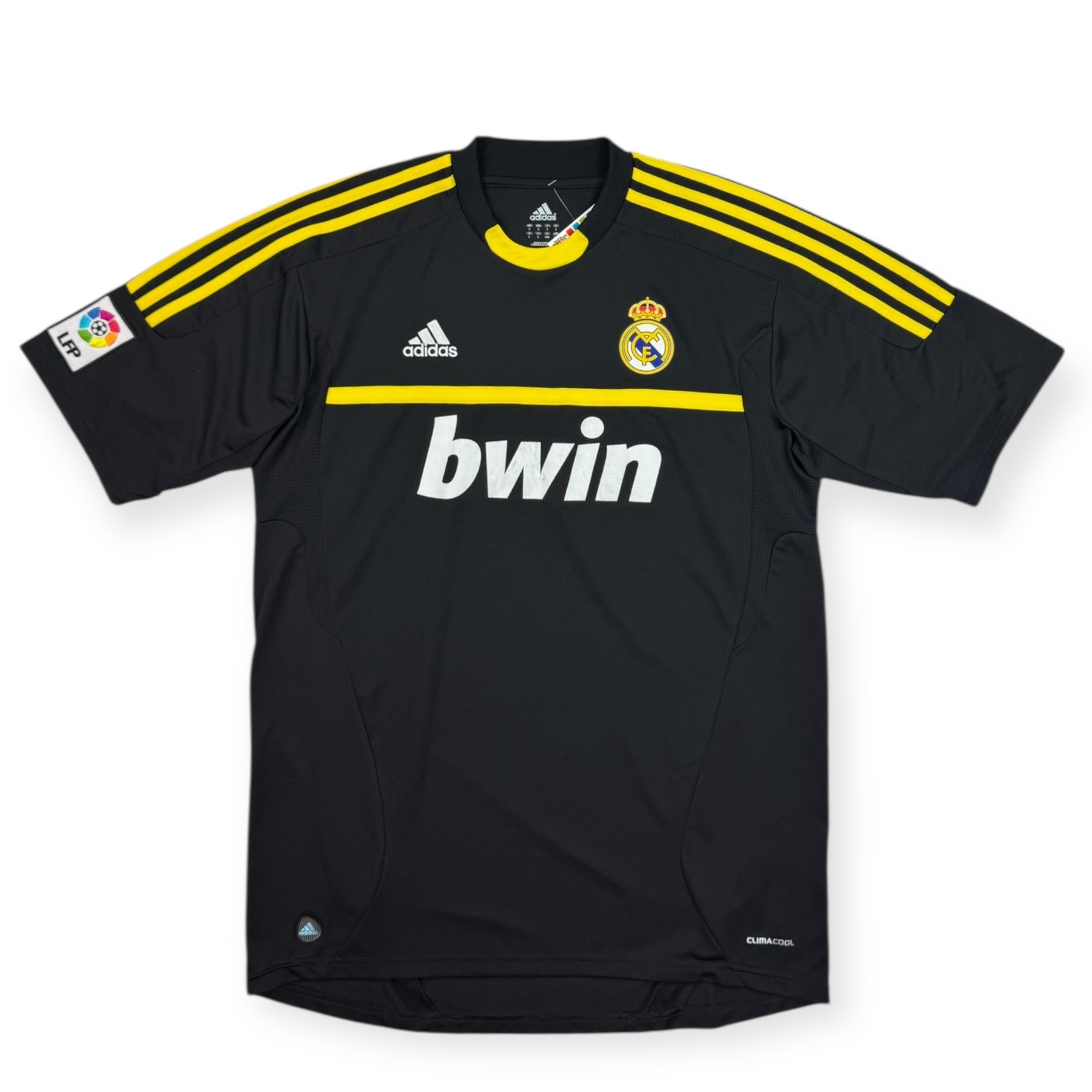 Real Madrid 2011 GK Away Shirt (L)